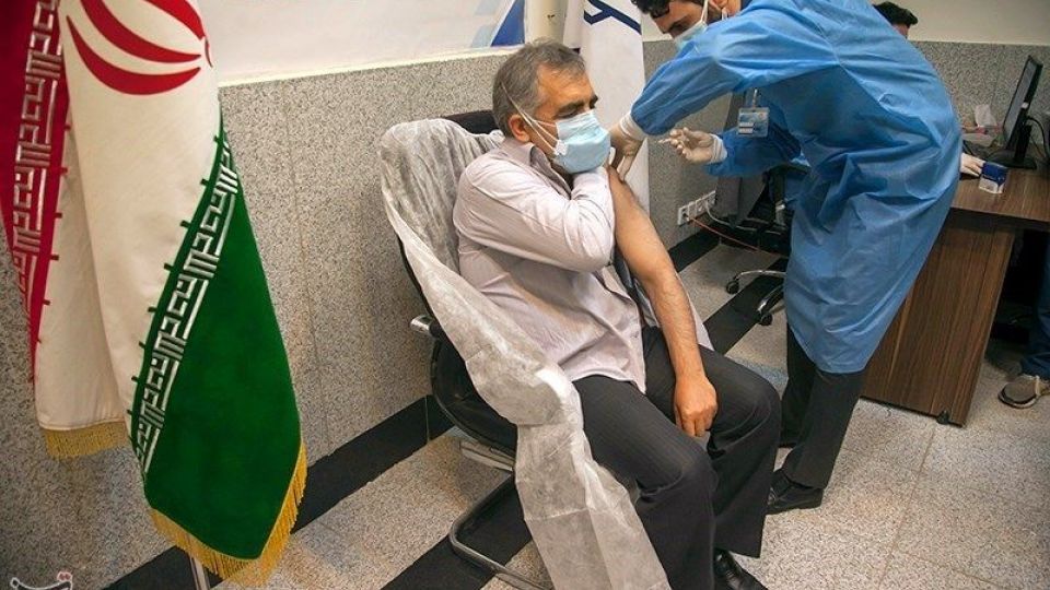 تزریق نخستین مرحله واکسن کرونا - کرمانشاه