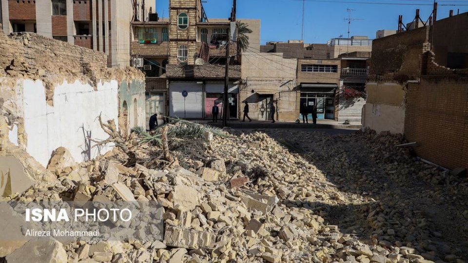 تخریب خانه پدری احمد محمود