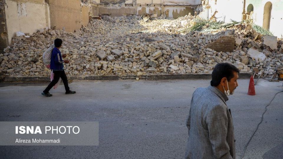 تخریب خانه پدری احمد محمود