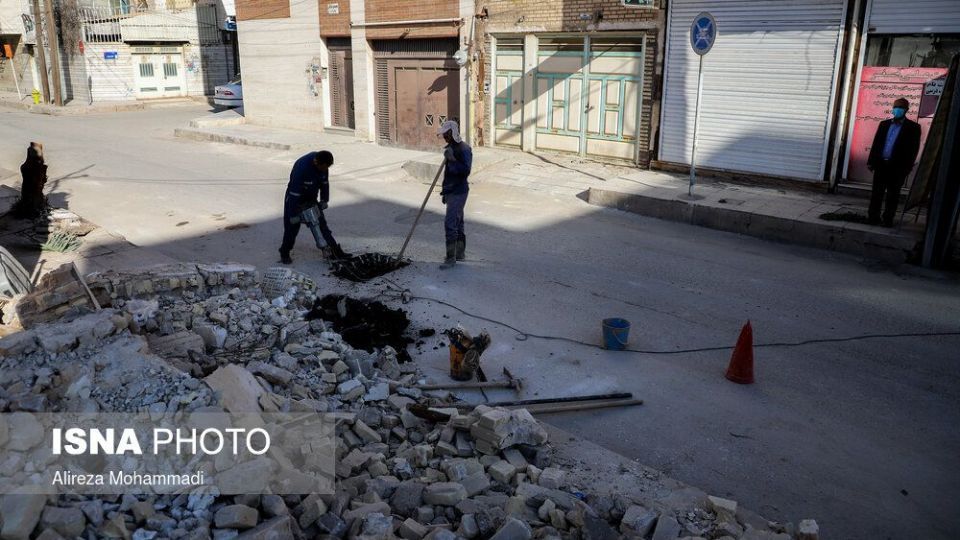تخریب خانه پدری احمد محمود