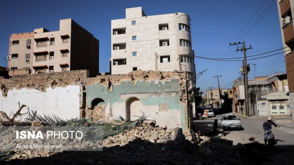 تخریب خانه پدری احمد محمود