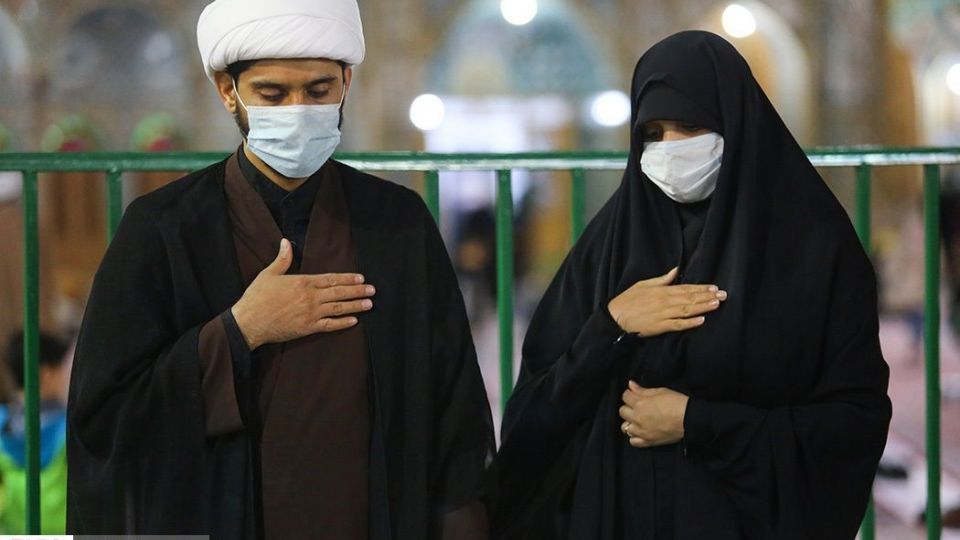 حال و هوای حرم حضرت معصومه(س) در شب شهادت امام ‌هادی(ع)