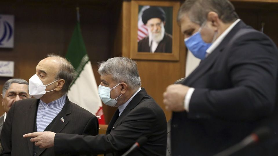 مراسم رونمایی از تندیس‌های ۶ تن از قهرمانان افتخار آفرین ورزش کشور