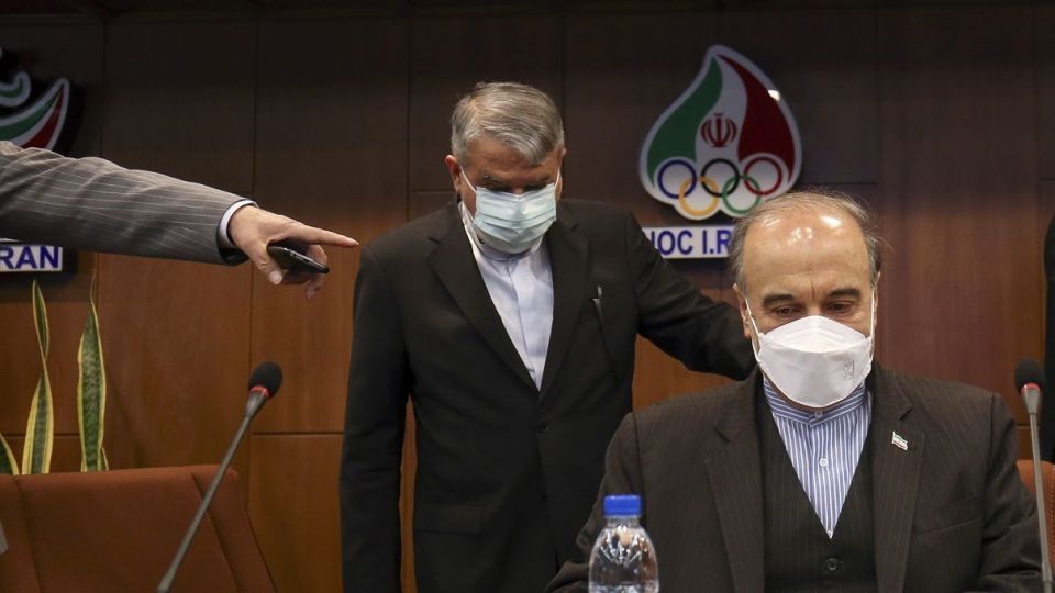 مراسم رونمایی از تندیس‌های ۶ تن از قهرمانان افتخار آفرین ورزش کشور