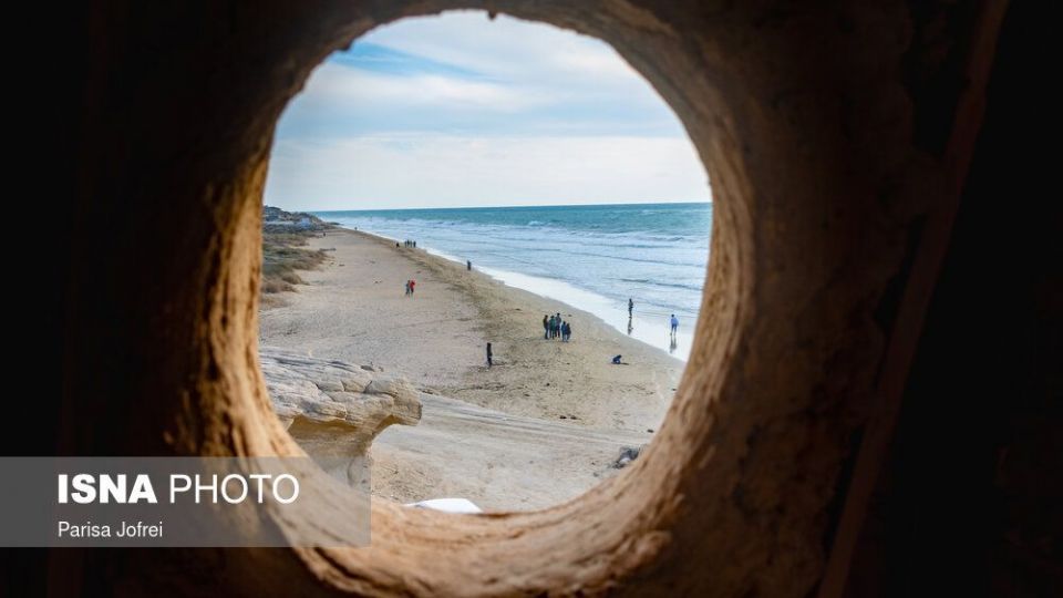 تصاویری از ساحلی زیبا در پایتخت انرژی ایران 