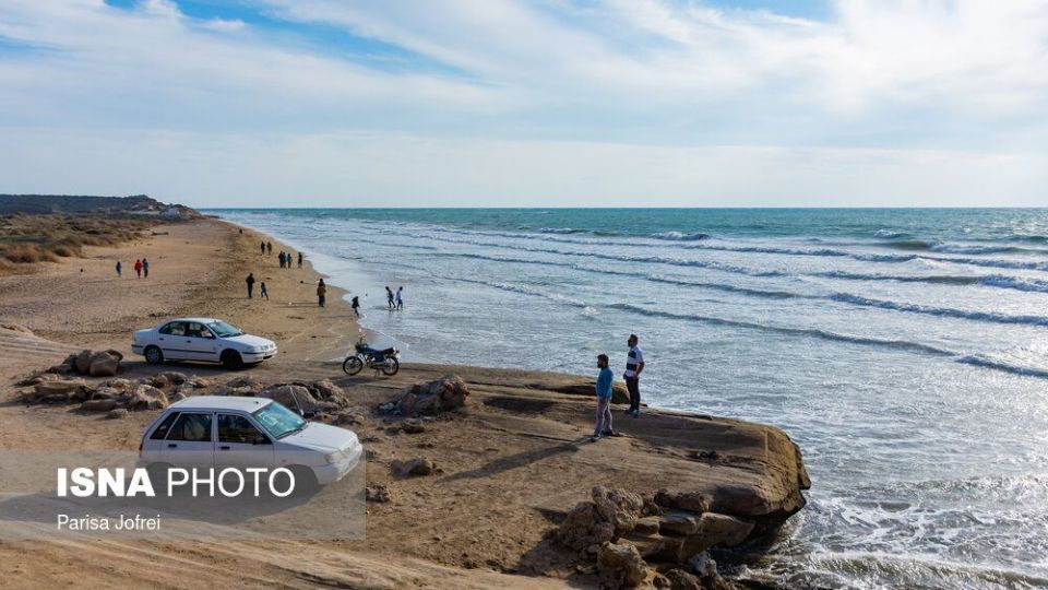 تصاویری از ساحلی زیبا در پایتخت انرژی ایران 