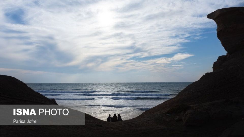 تصاویری از ساحلی زیبا در پایتخت انرژی ایران 
