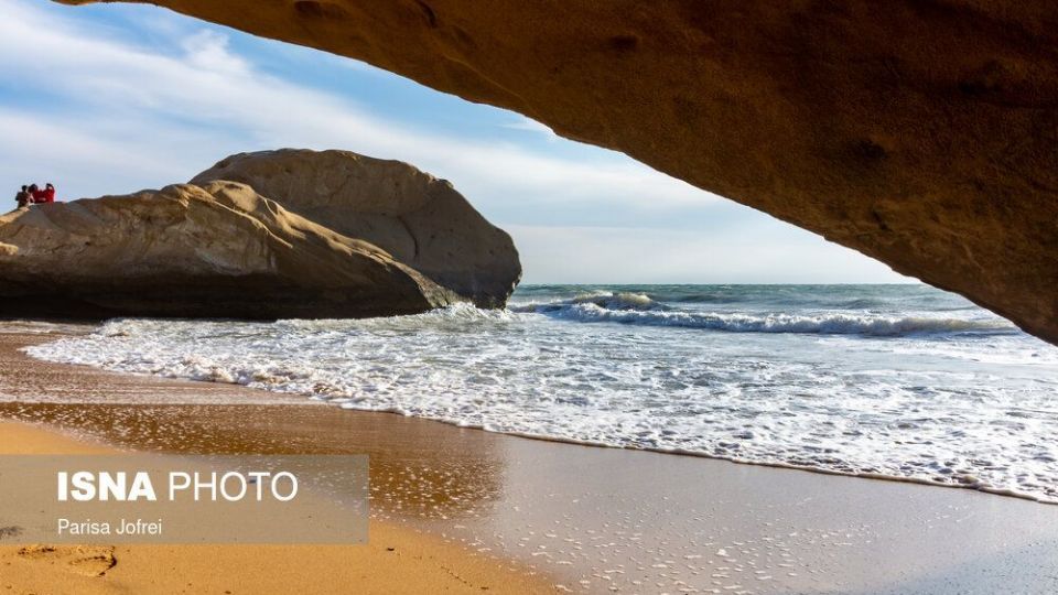 تصاویری از ساحلی زیبا در پایتخت انرژی ایران 