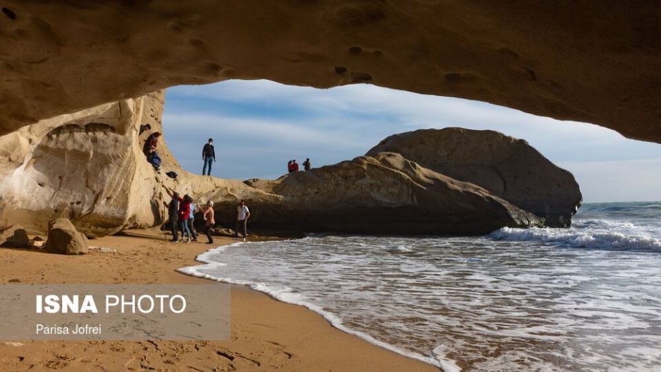 تصاویری از ساحلی زیبا در پایتخت انرژی ایران 