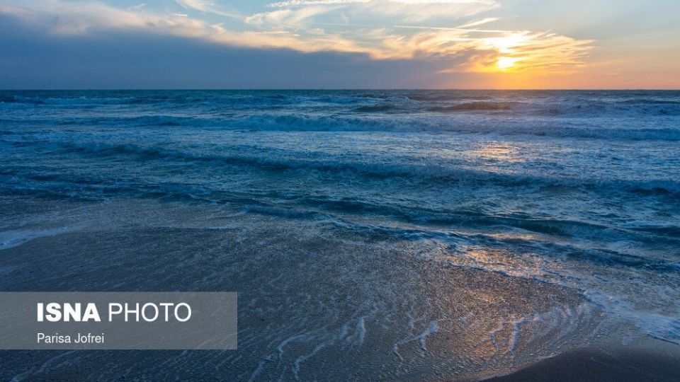 تصاویری از ساحلی زیبا در پایتخت انرژی ایران 