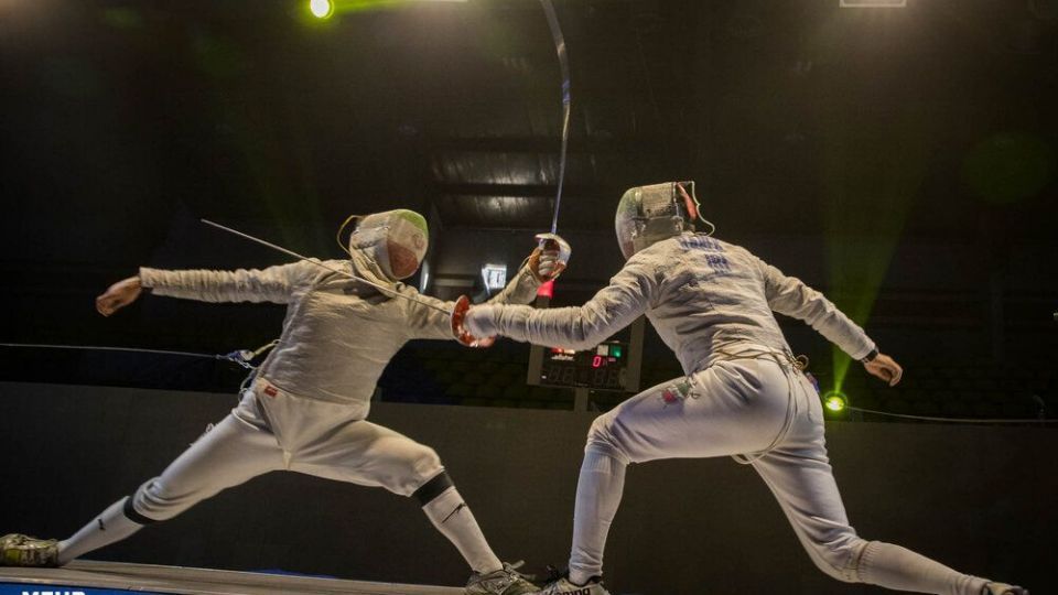 مسابقات لیگ برتر شمشیربازی