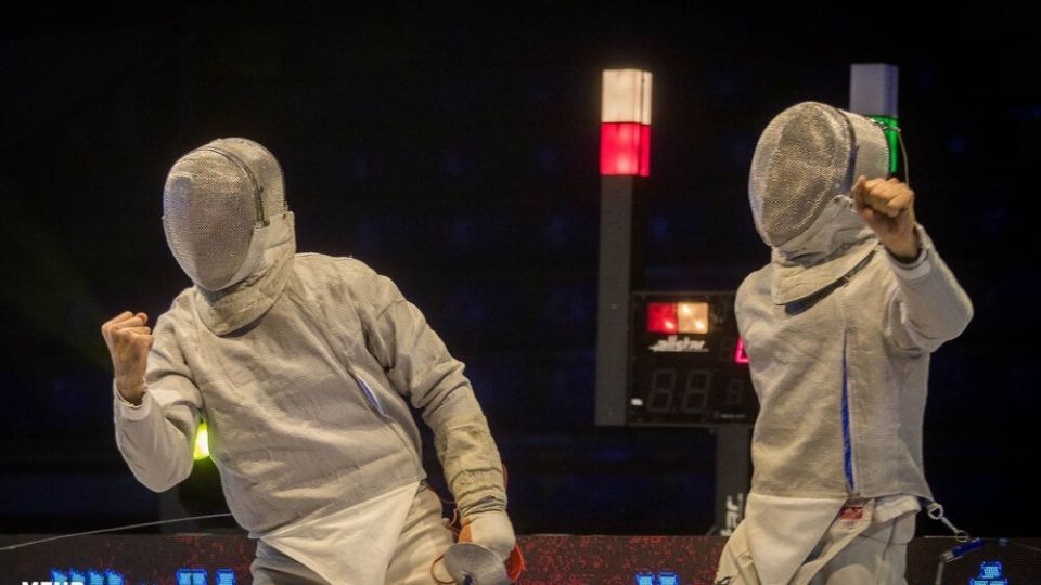 مسابقات لیگ برتر شمشیربازی