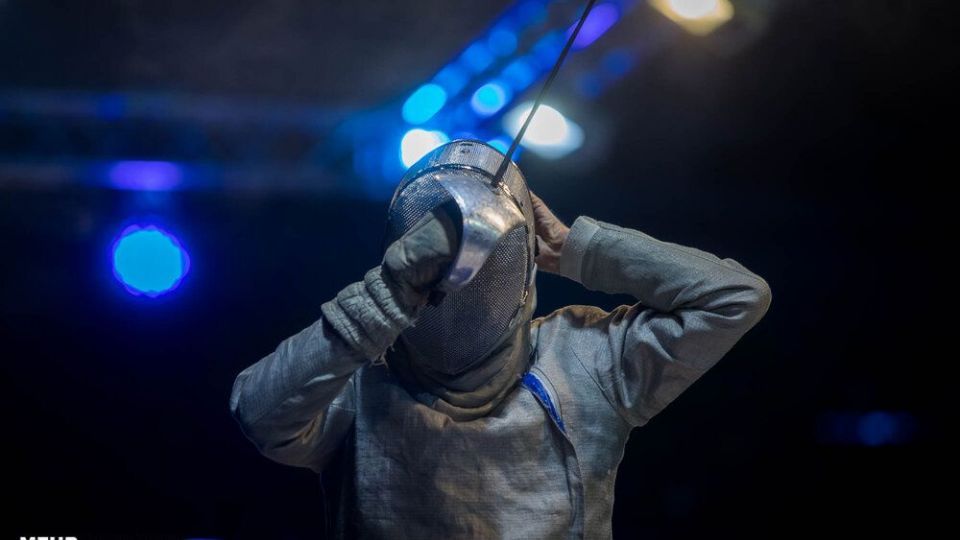 مسابقات لیگ برتر شمشیربازی