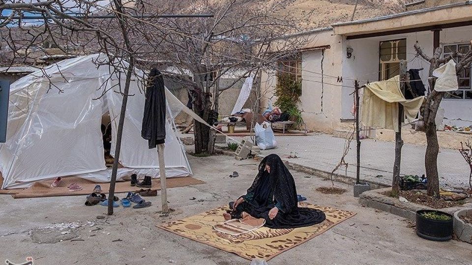 سی سخت ۸ روز پس از زلزله