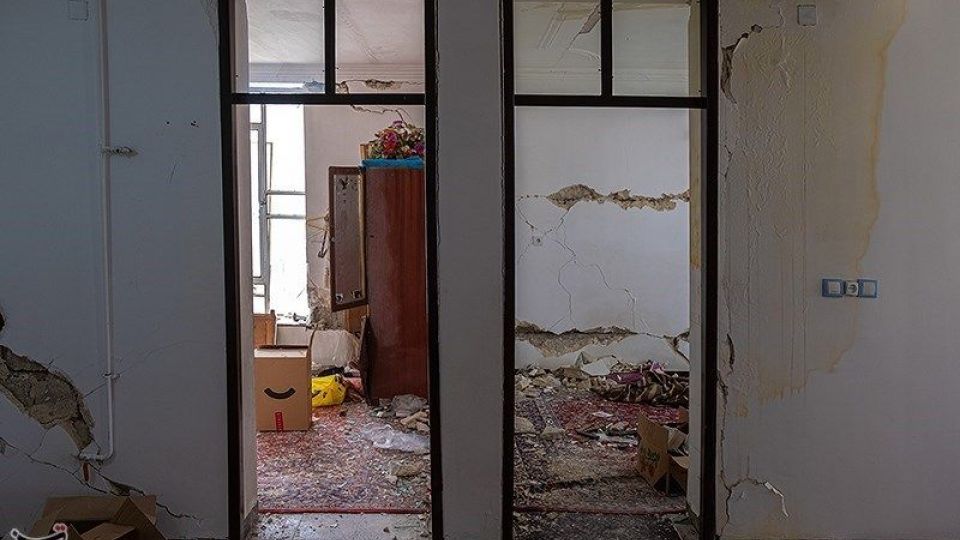 سی سخت ۸ روز پس از زلزله