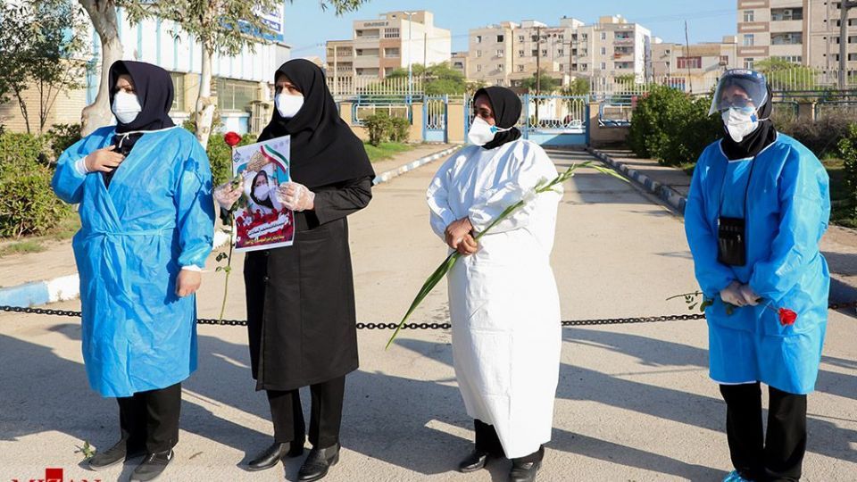 تشییع پیکر شهیده مدافع سلامت در اهواز