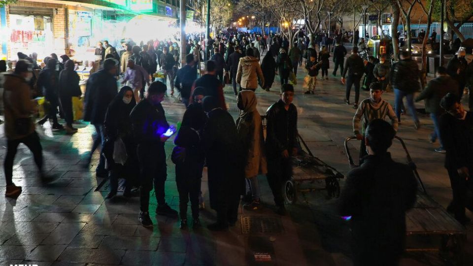 کرونا در روزهای شلوغ پایان سال