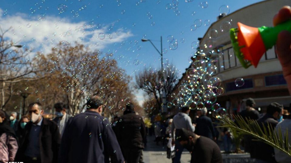 کرونا در روزهای شلوغ پایان سال