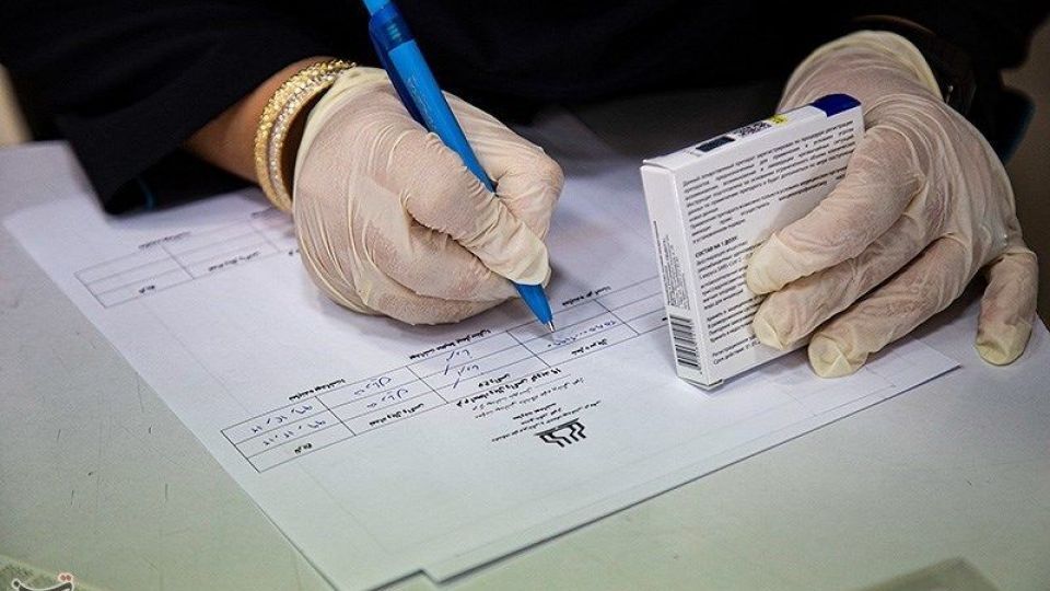 تزریق واکسن کرونا به ایثارگران خوزستانی