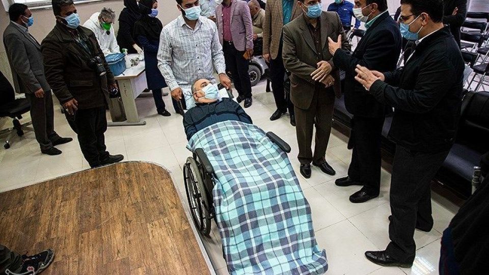 تزریق واکسن کرونا به ایثارگران خوزستانی