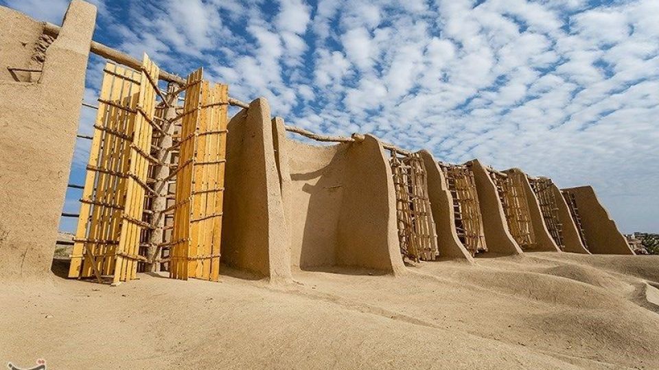 آسباد های تاریخی نشتیفان