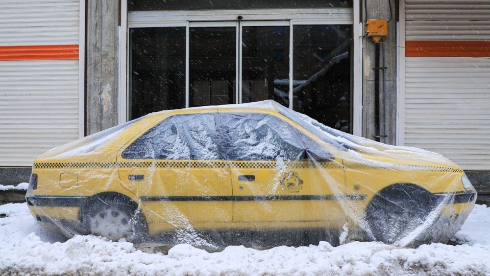 بارش برف در آخرین روز‌های زمستان - گلستان