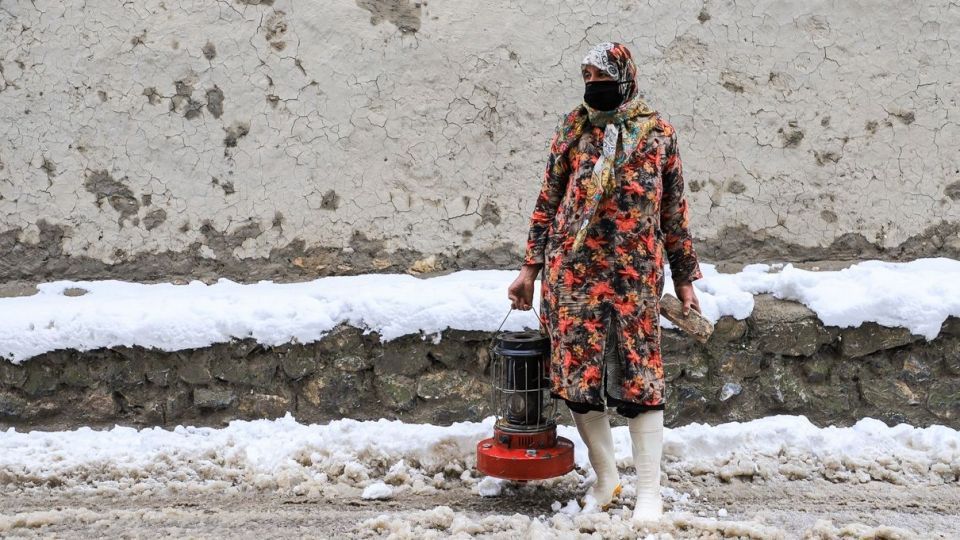 بارش برف در آخرین روز‌های زمستان - گلستان