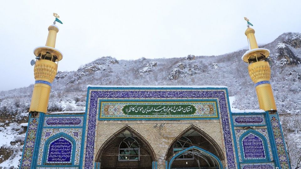 بارش برف در آخرین روز‌های زمستان - گلستان