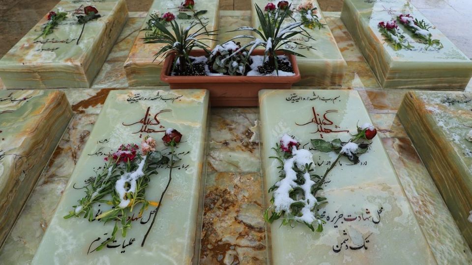 بارش برف در آخرین روز‌های زمستان - گلستان