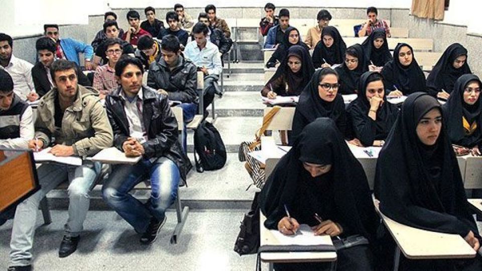 دانشجویان ۴.۵ برابر بیشتر از مردم به کرونا مبتلا شدند