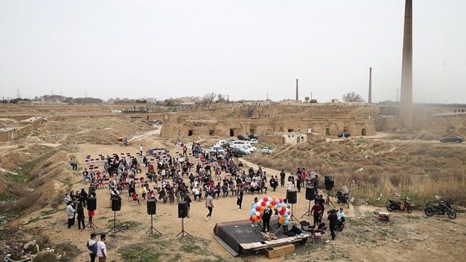 جشن سال نو در کوره های آجرپزی