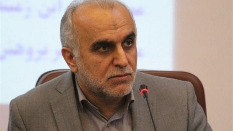 اعلام موضع وزیر امور اقتصادی و دارایی درباره نرخ سود بانکی/قیمت واقعی دلار چقدر است؟  