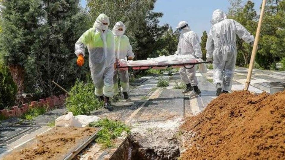 فوتی های کرونایی در تهران ۳ برابر شد/ آماده باش در بهشت زهرا