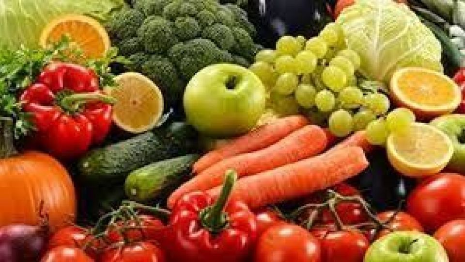 ۵ خوردنی مفید برای پیشگیری از سرطان روده بزرگ