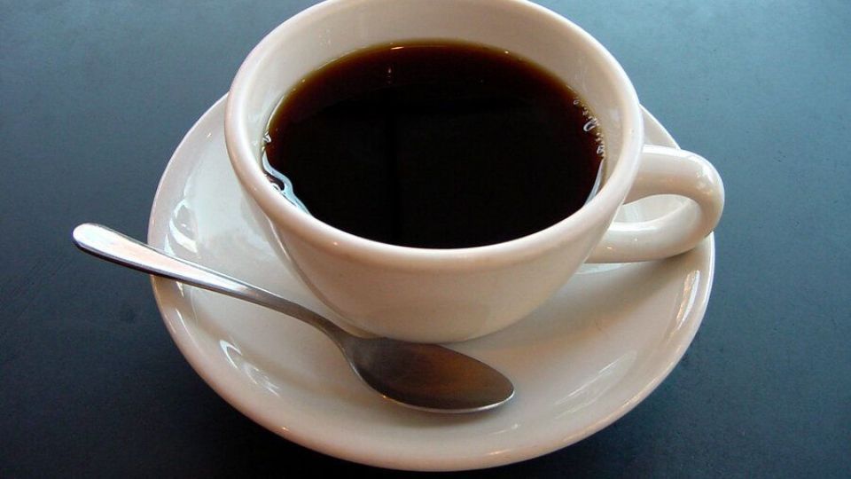 با این نوشیدنی محبوب چربی‌سوزی کنید