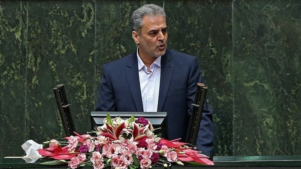 خاوازی: اتفاقات بازار مرغ را باید در جای دیگری جستجو کرد/ از مردم عذرخواهی می‌کنم/ آرامش به بازار مرغ باز می‌گردد