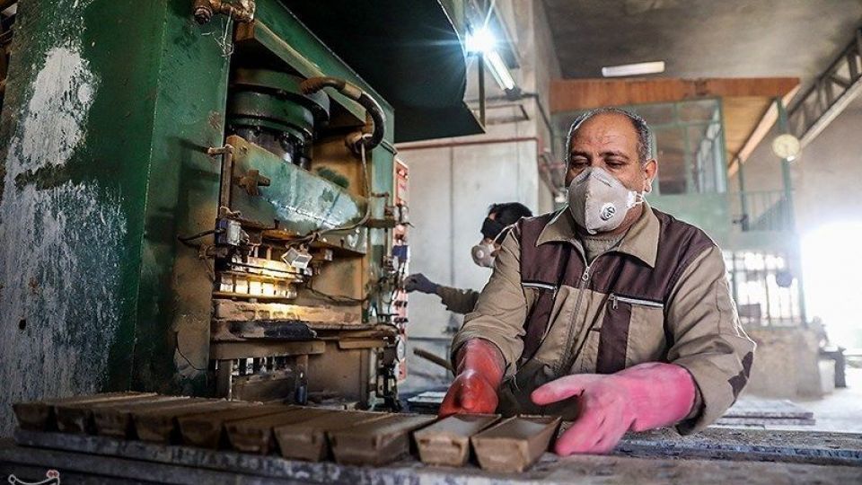 کارخانه کاشی سنتی قدس رضوی