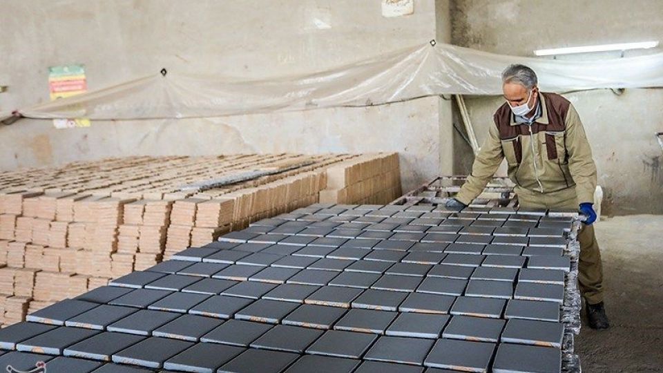 کارخانه کاشی سنتی قدس رضوی