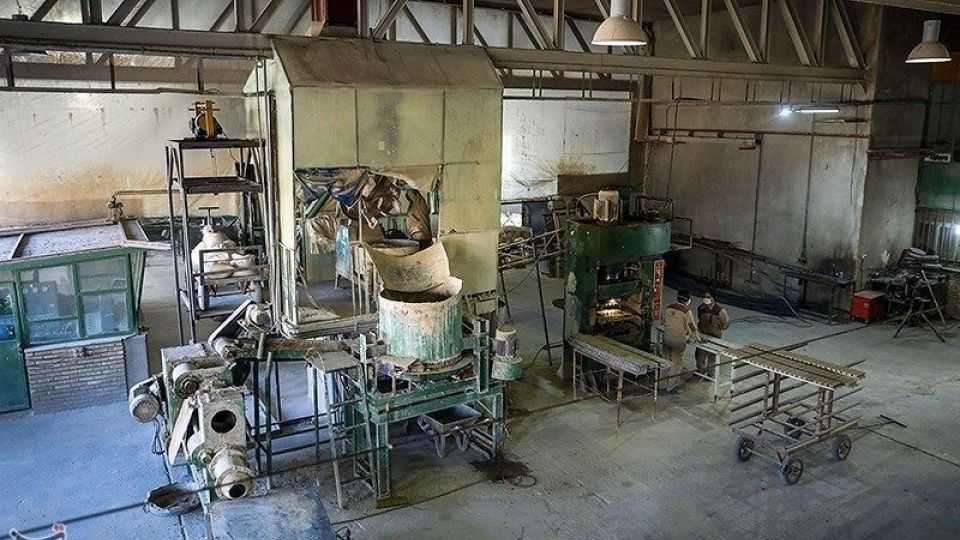 کارخانه کاشی سنتی قدس رضوی