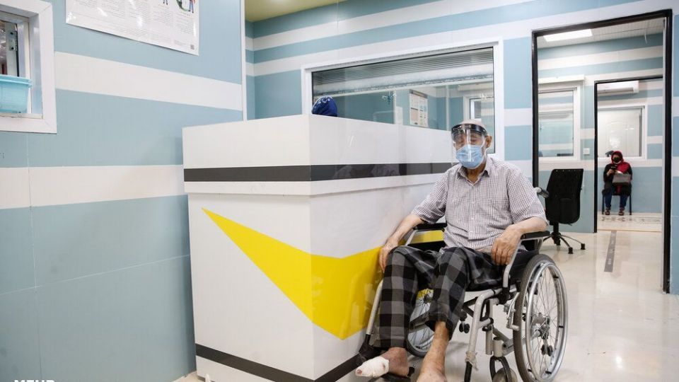 سفره افطار مدافعان سلامت