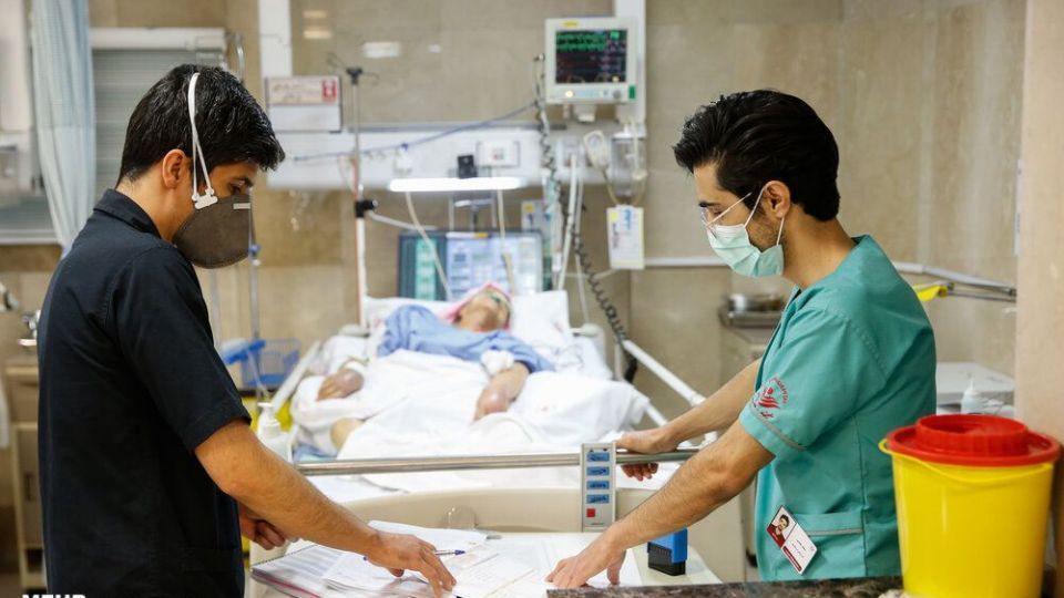 سفره افطار مدافعان سلامت