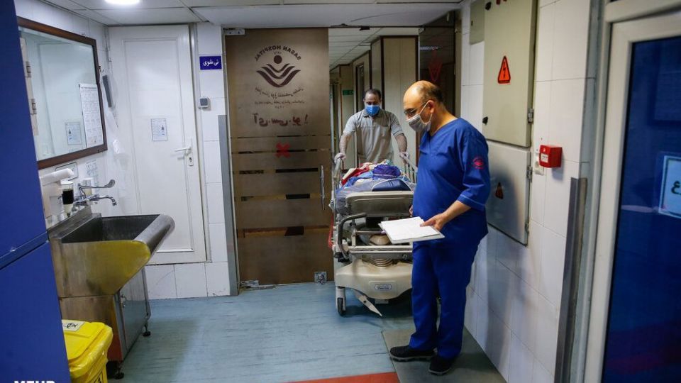 سفره افطار مدافعان سلامت