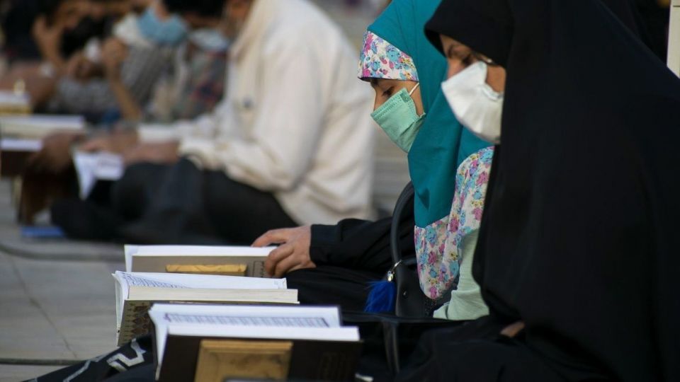 مراسم جزخوانی قرآن کریم درماه مبارک رمضان