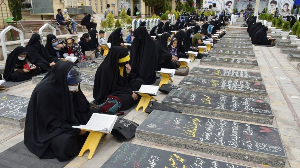 مراسم جزخوانی قرآن کریم درماه مبارک رمضان