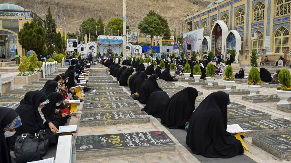 مراسم جزخوانی قرآن کریم درماه مبارک رمضان