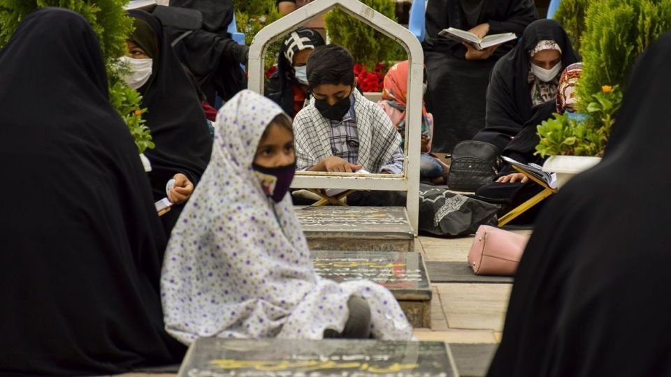 مراسم جزخوانی قرآن کریم درماه مبارک رمضان