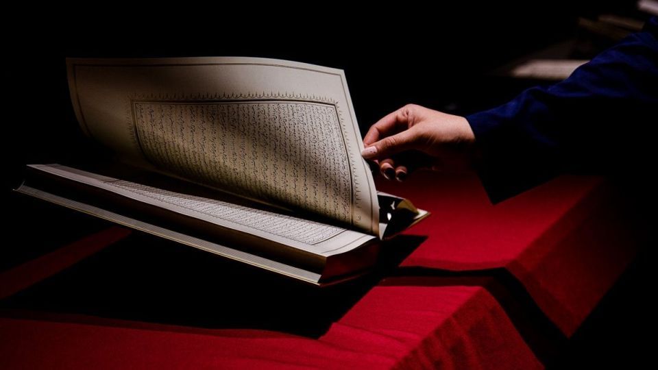 طنین نام سعدی در اردیبهشت شیراز