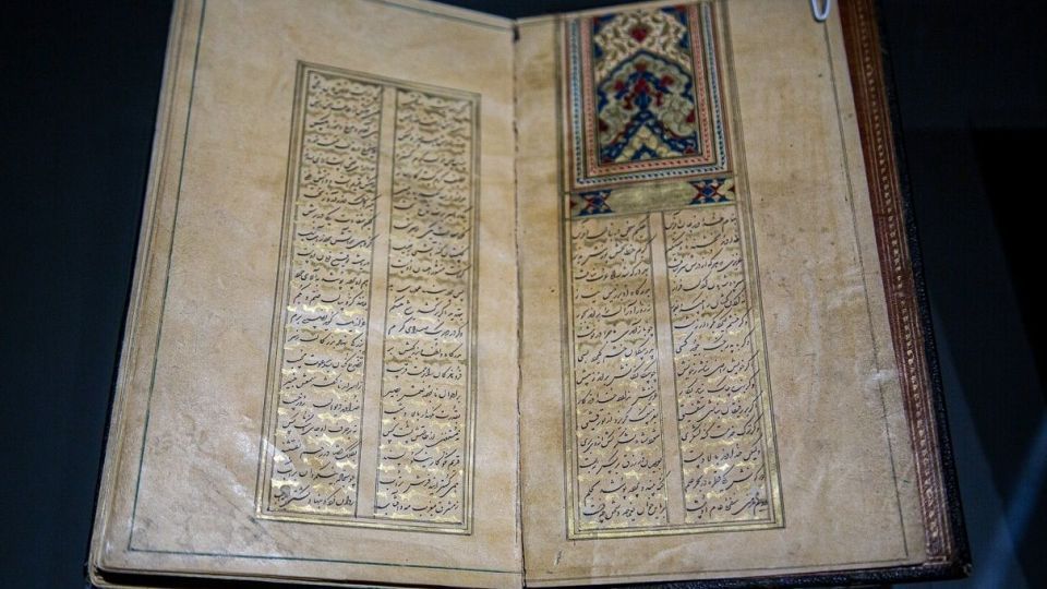 طنین نام سعدی در اردیبهشت شیراز