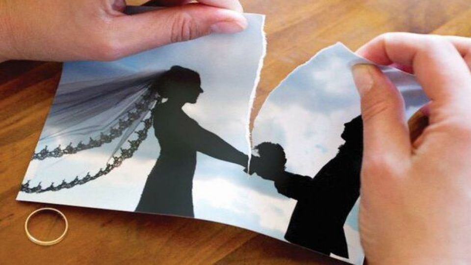 ۸ نشانه که می‌تواند طلاق را پیش‌بینی کند
