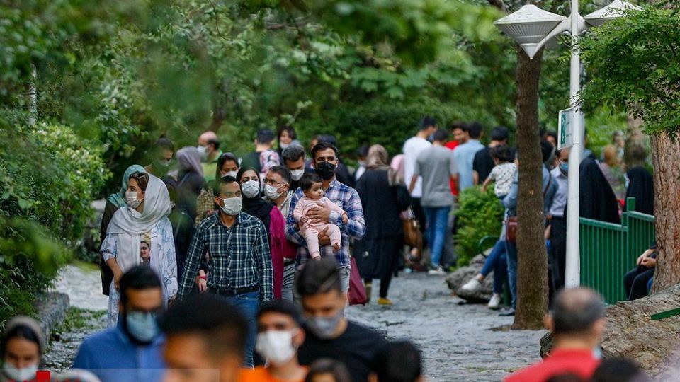 شلوغی پارک جمشیدیه در پیک چهارم کرونا